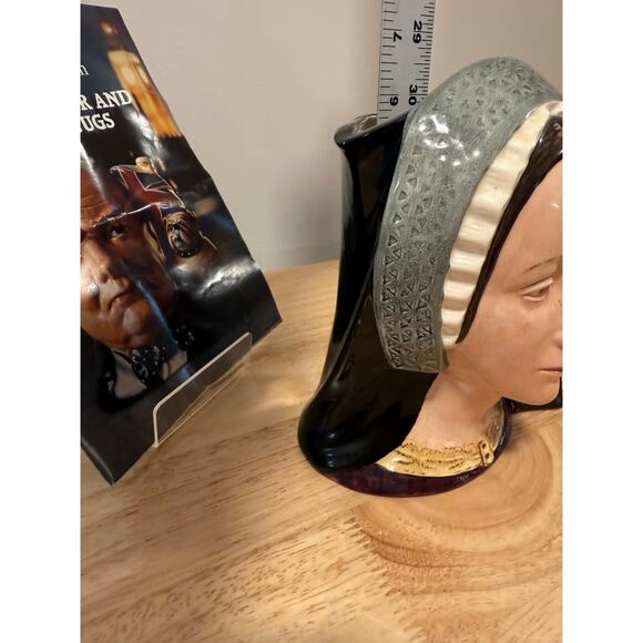 Royal Doulton Anne Boleyn Character Toby Jug Mug Made in England D6644 1975 JL - Picture 10 of 12